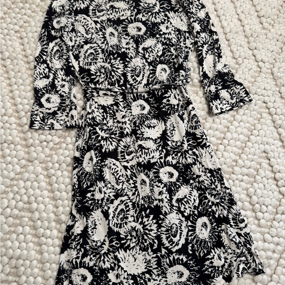 Diane Von Furstenberg Black & White Floral Print Midi Dress